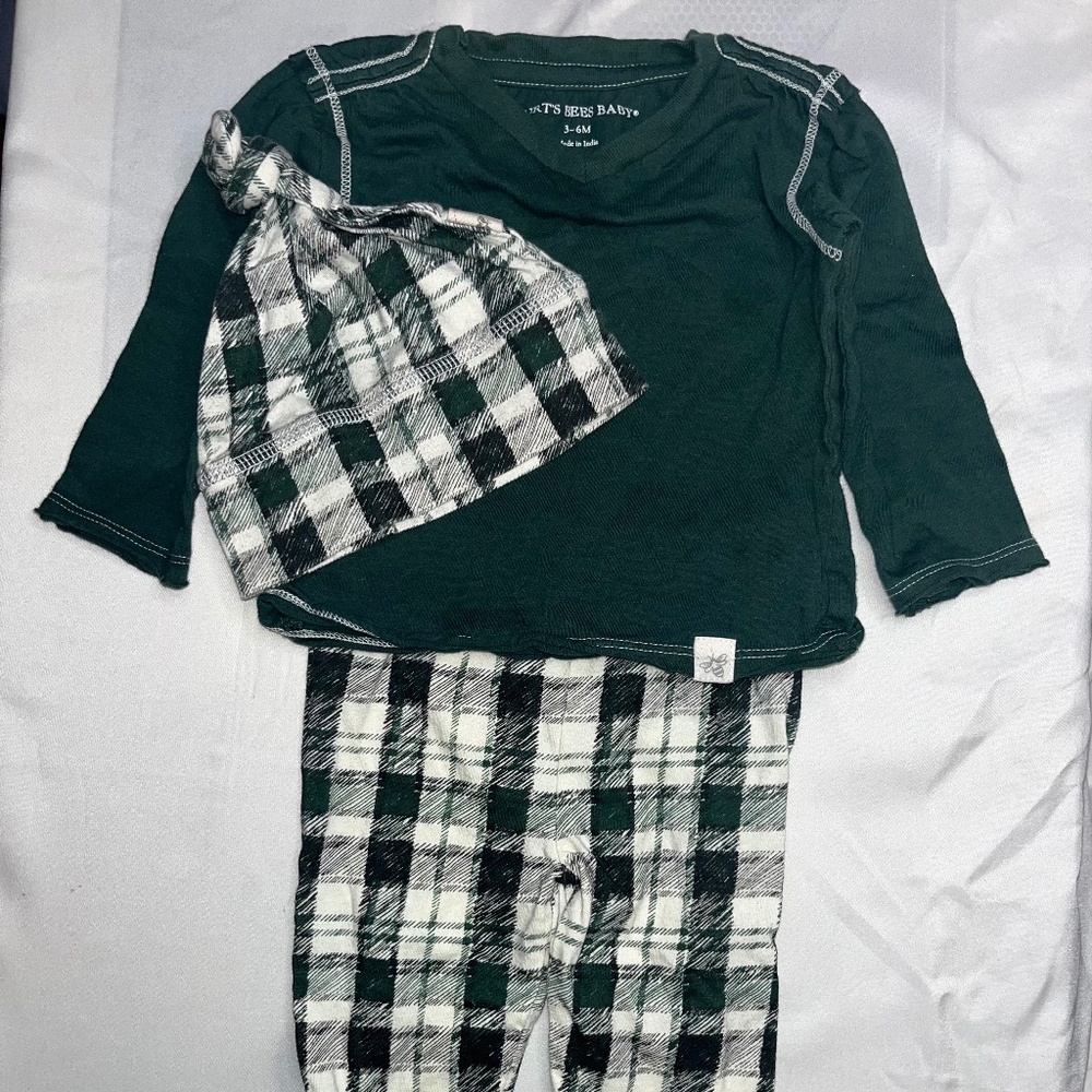 Burt’s Bees Baby 3 piece set 3-6 months
